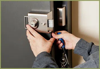 Anchor Locksmith Store Flushing, NY 718-673-6772 - change-locks-ervice